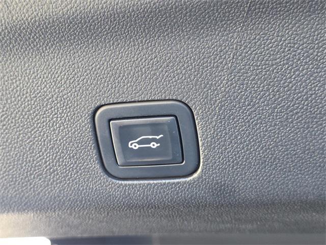 used 2022 Chevrolet Tahoe car, priced at $53,990