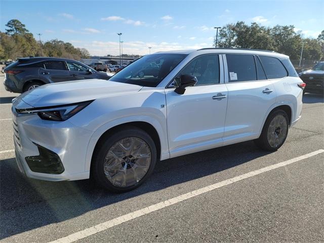 new 2025 Lexus TX 500h car