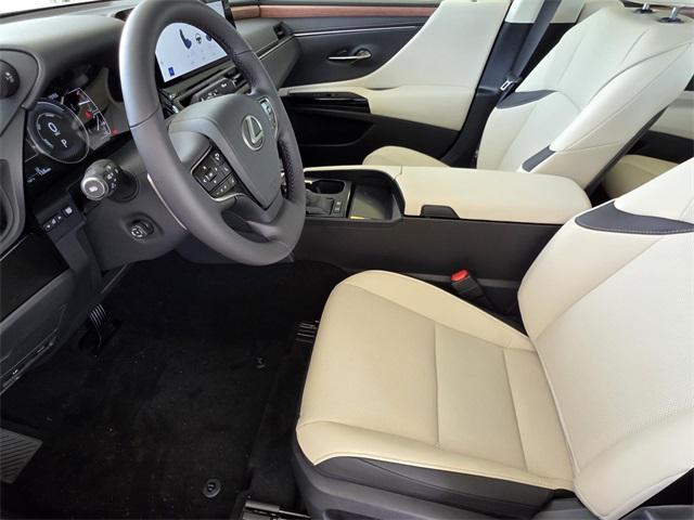 new 2025 Lexus ES 300h car, priced at $51,490