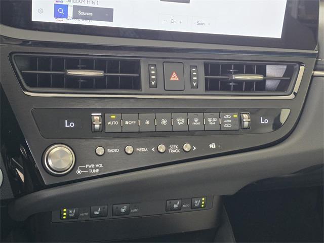 new 2025 Lexus ES 300h car, priced at $51,490