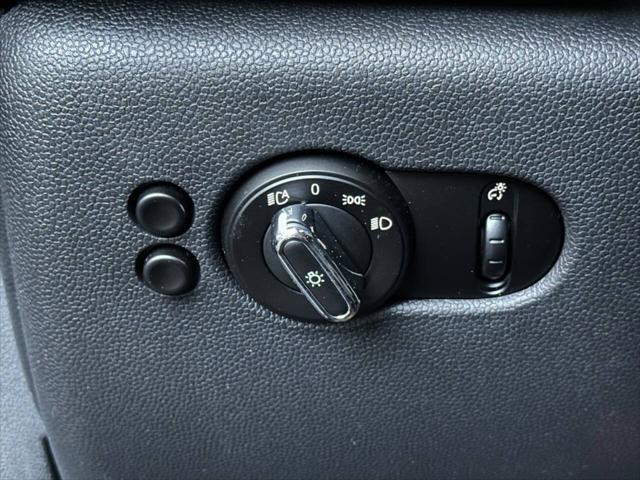 used 2019 MINI Hardtop car, priced at $21,995