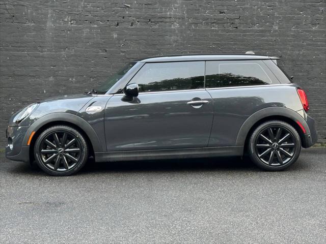used 2019 MINI Hardtop car, priced at $21,995