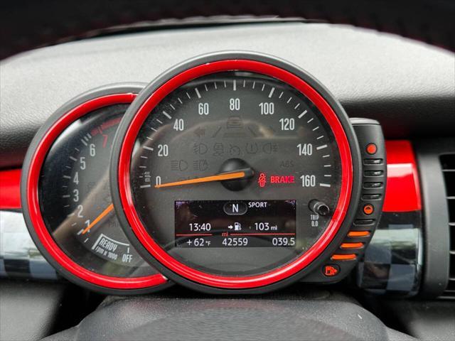used 2017 MINI Hardtop car, priced at $15,995