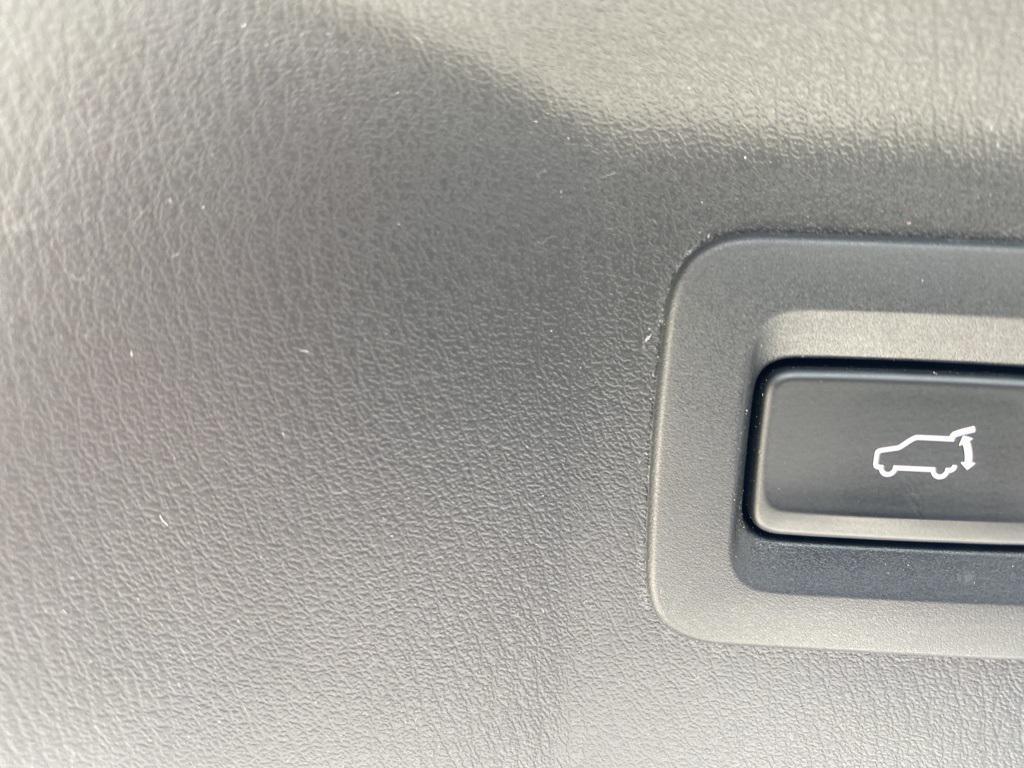 used 2023 Mazda CX-9 car, priced at $27,110