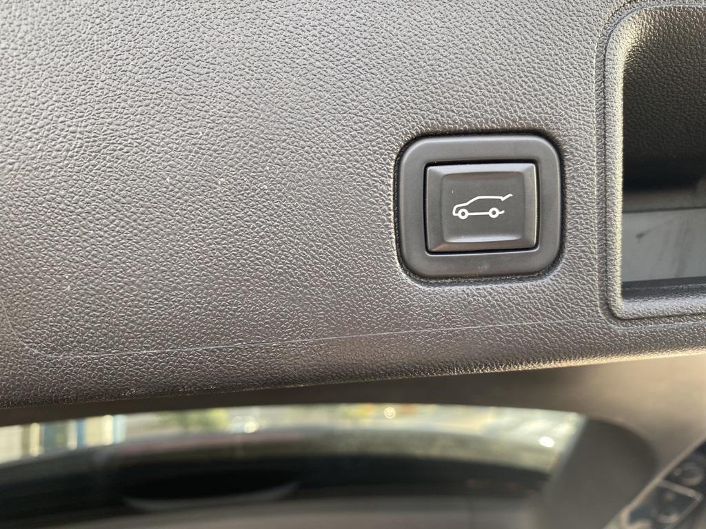 used 2022 GMC Terrain car, priced at $22,696