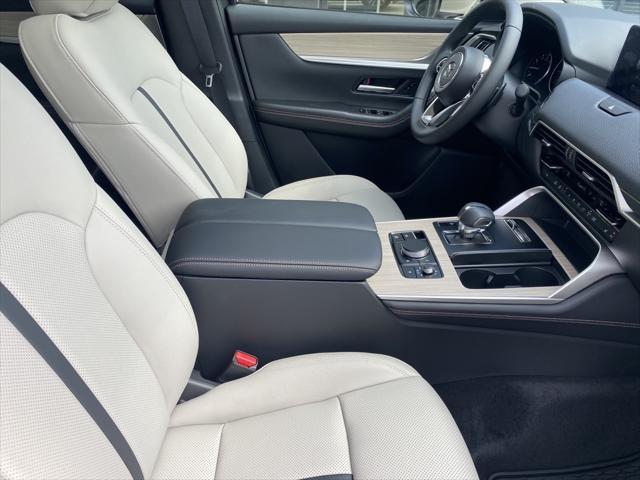 new 2025 Mazda CX-90 car, priced at $40,175