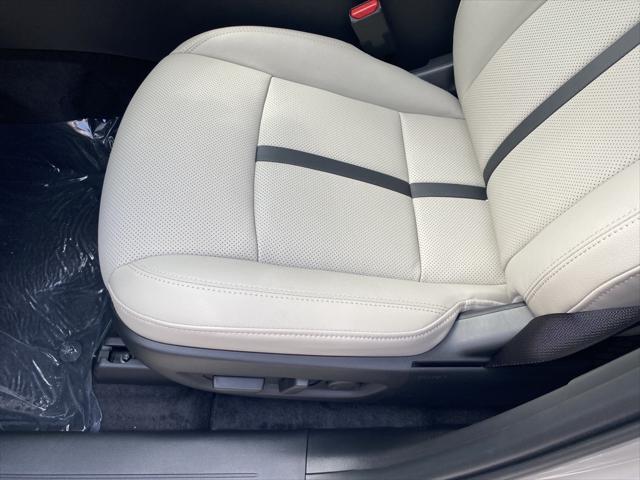 new 2025 Mazda CX-90 car, priced at $40,175