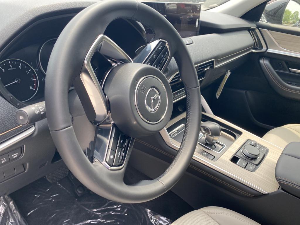 new 2025 Mazda CX-90 car, priced at $39,029