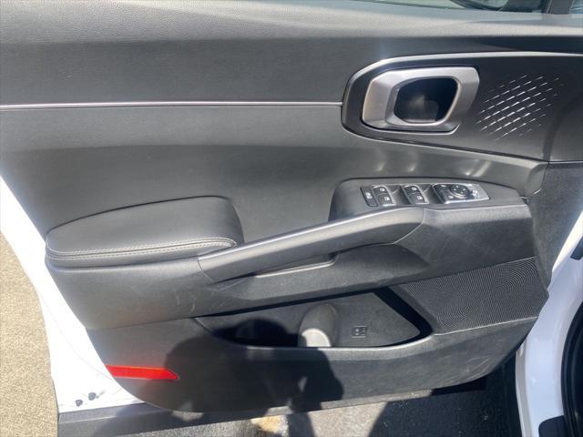 used 2024 Kia Sorento car, priced at $31,993