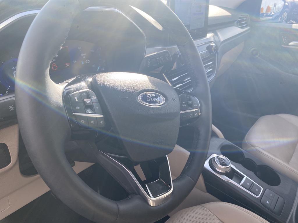 used 2022 Ford Escape car, priced at $26,827