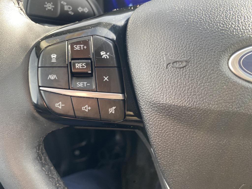 used 2022 Ford Escape car, priced at $26,827