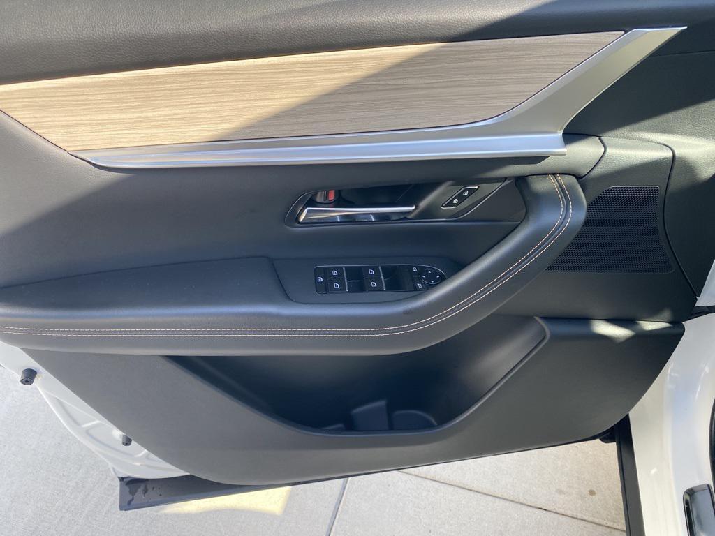 used 2025 Mazda CX-90 car, priced at $38,499