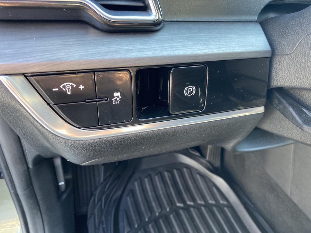 used 2023 Kia Sportage car, priced at $25,826