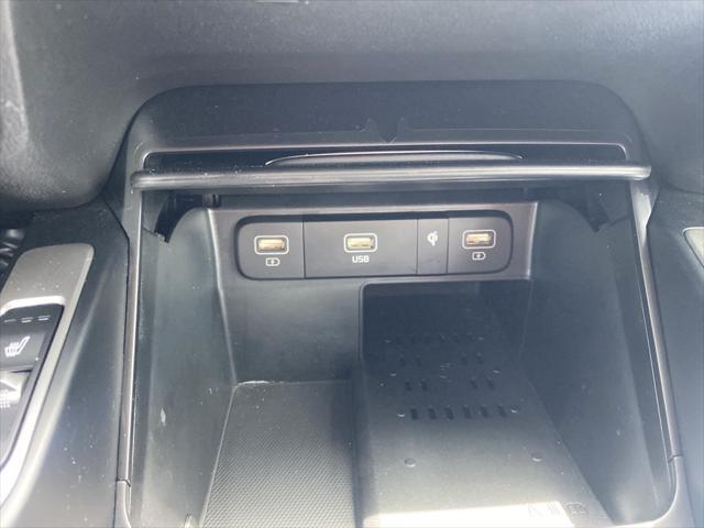 used 2023 Kia Sorento car, priced at $32,474
