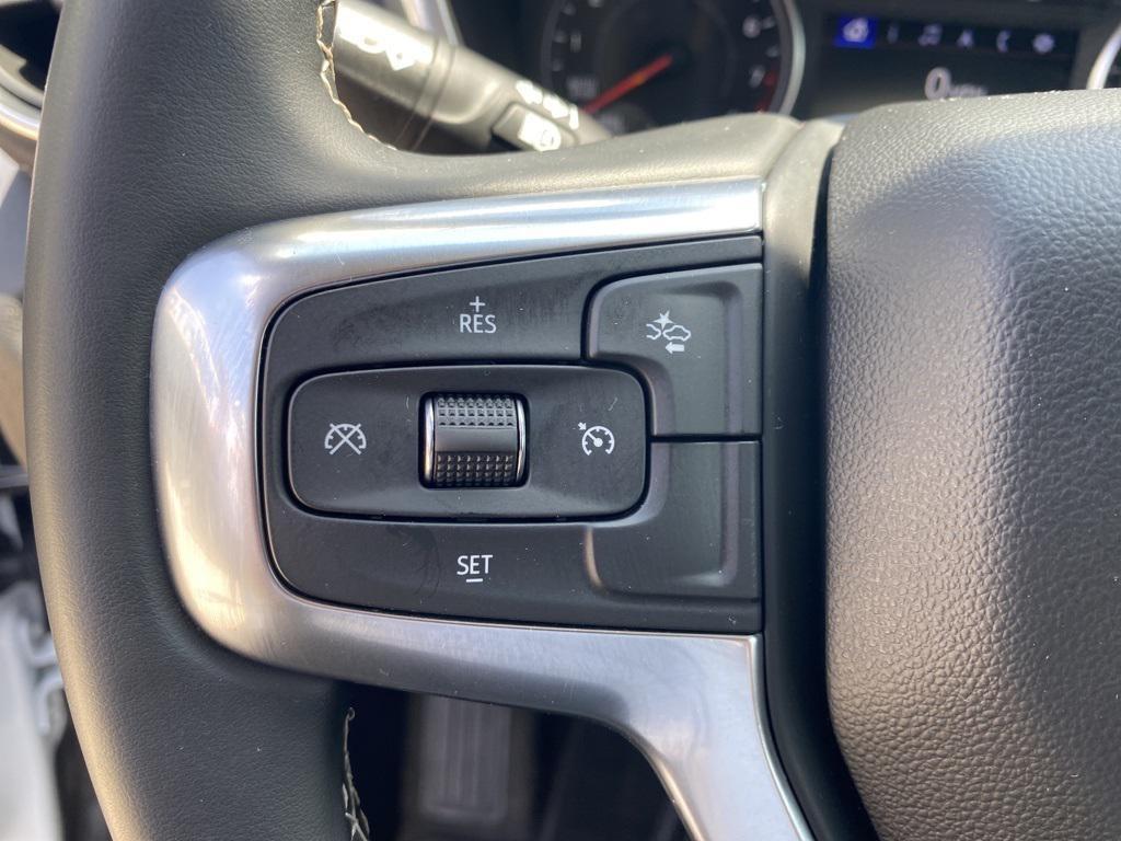 used 2024 Chevrolet Blazer car, priced at $28,659