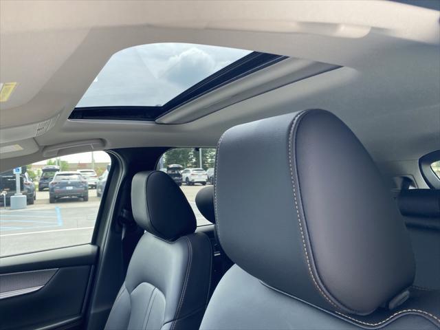 new 2025 Mazda CX-90 car, priced at $40,425
