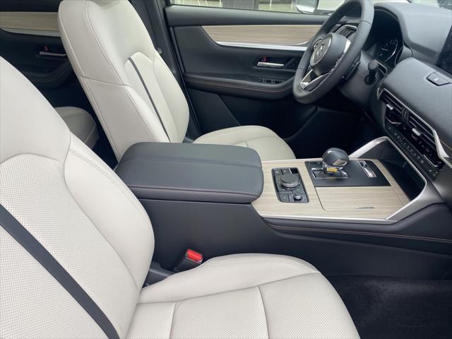 new 2025 Mazda CX-90 car, priced at $43,480
