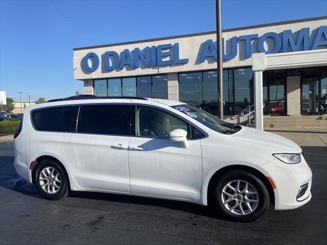 used 2022 Chrysler Pacifica car, priced at $25,624