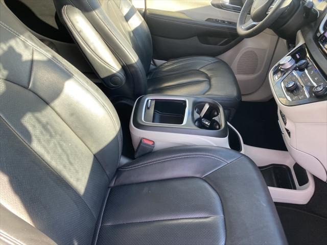 used 2022 Chrysler Pacifica car, priced at $25,624