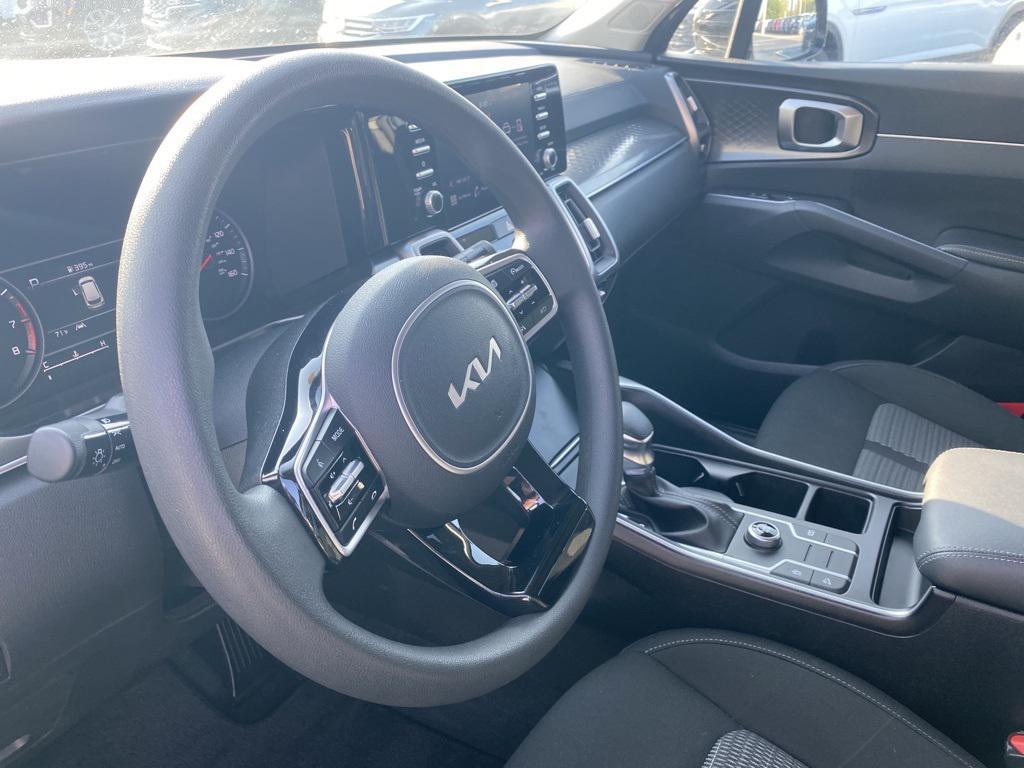 used 2022 Kia Sorento car, priced at $25,740