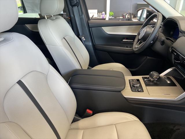 new 2025 Mazda CX-70 car, priced at $46,421