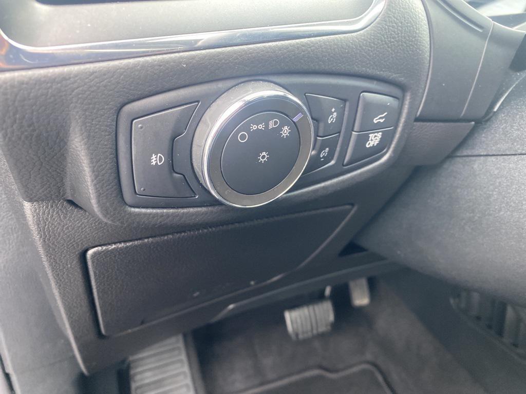 used 2022 Ford Edge car, priced at $26,730