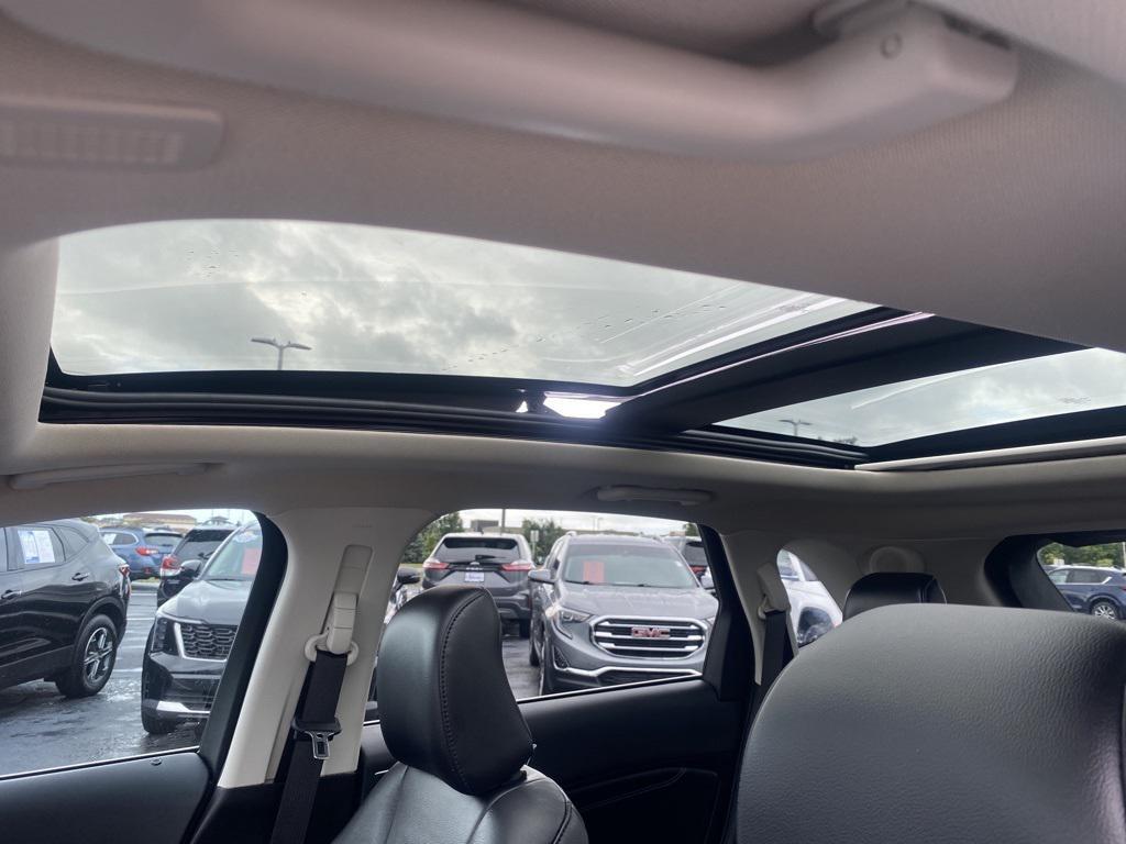 used 2022 Ford Edge car, priced at $26,730