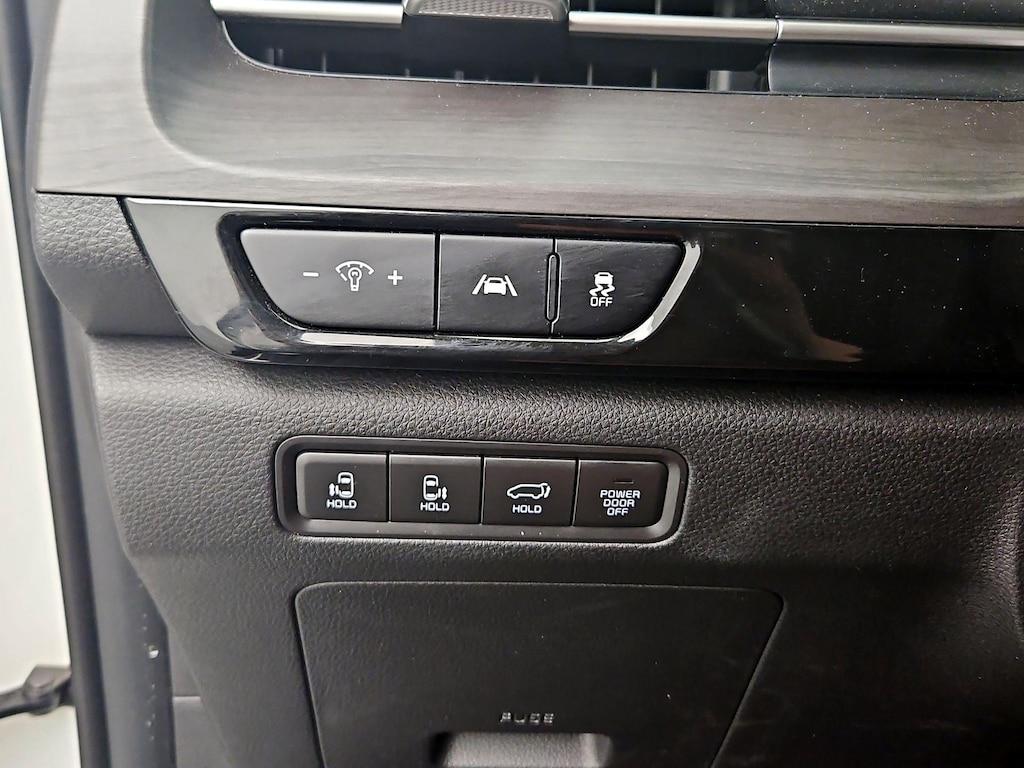 used 2022 Kia Carnival car, priced at $35,998