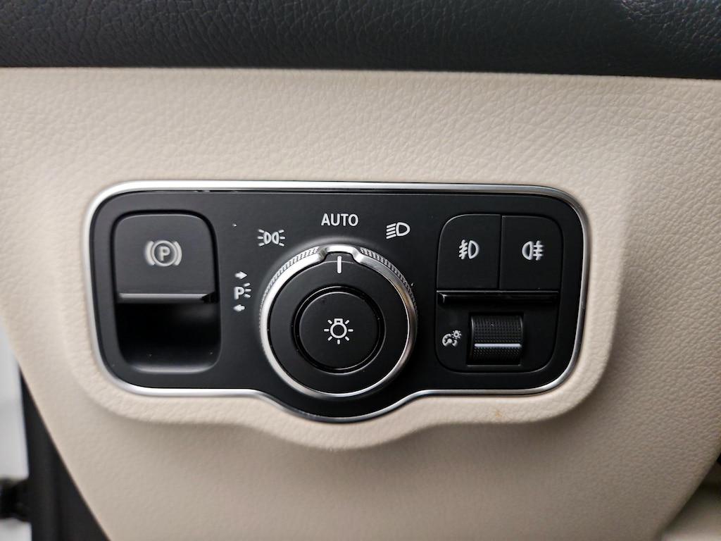 used 2022 Mercedes-Benz GLB 250 car, priced at $29,998