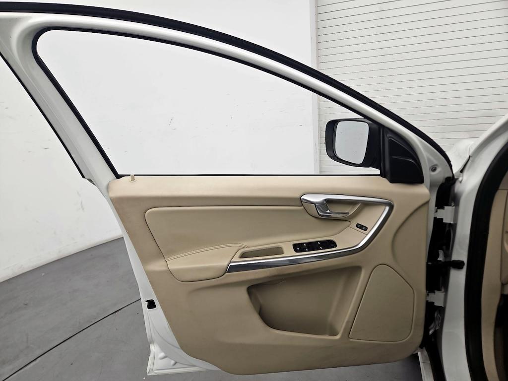 used 2015 Volvo XC60 car, priced at $17,998