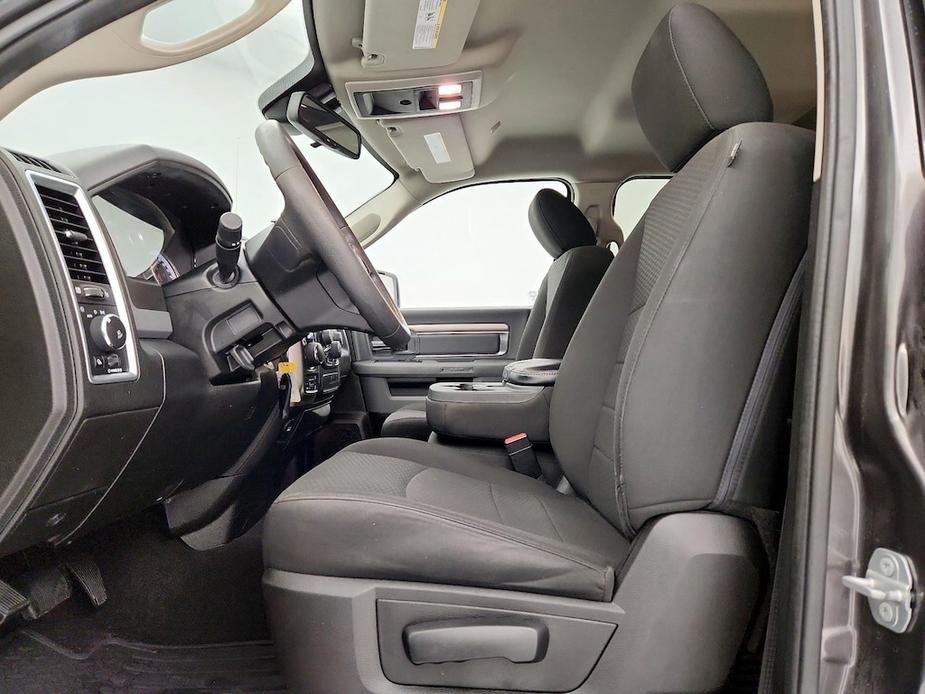 used 2019 Ram 1500 Classic car, priced at $28,998