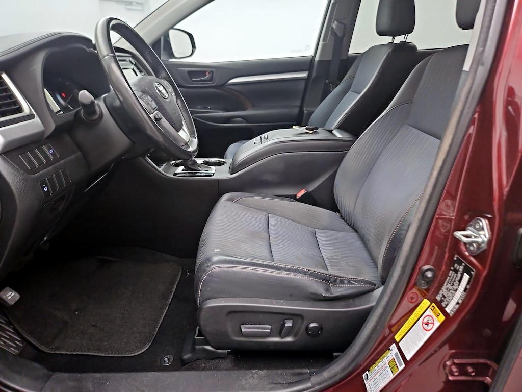 used 2015 Toyota Highlander car, priced at $20,998