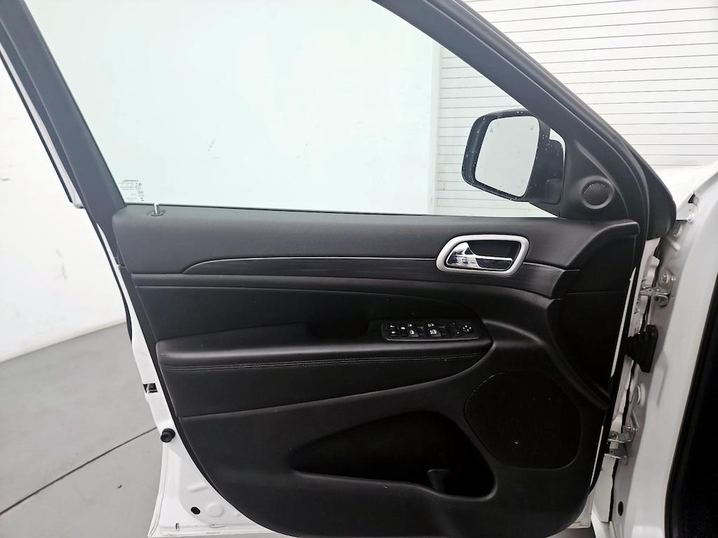used 2020 Jeep Grand Cherokee car, priced at $22,998