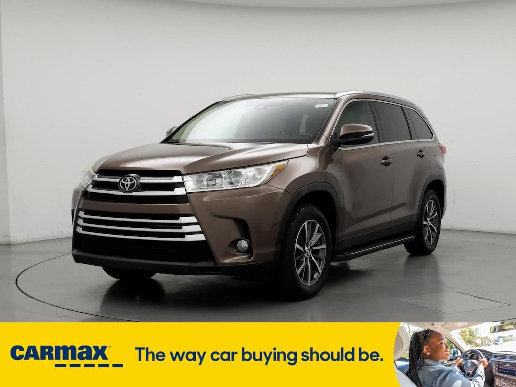 used 2019 Toyota Highlander car, priced at $26,998