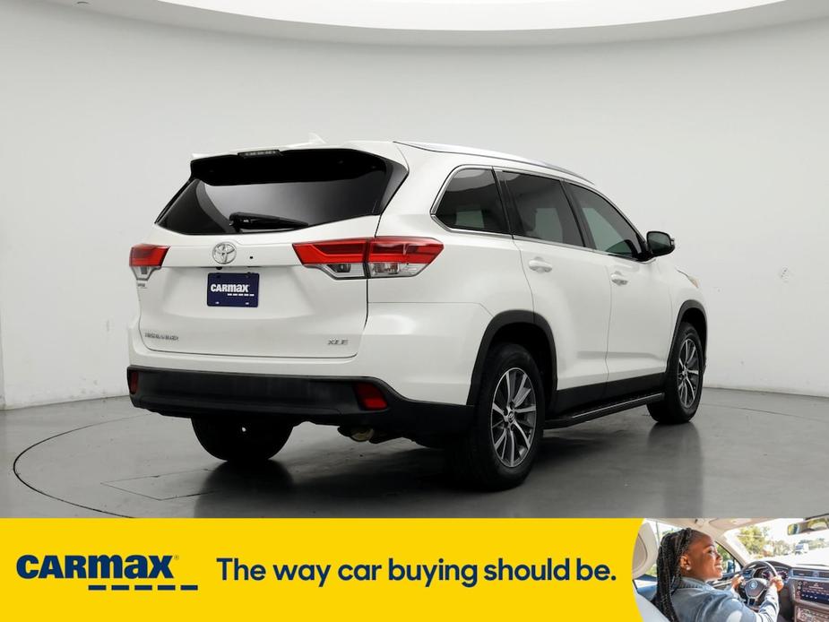 used 2019 Toyota Highlander car, priced at $31,998