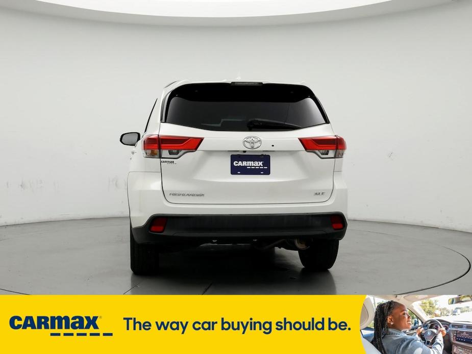 used 2019 Toyota Highlander car, priced at $31,998