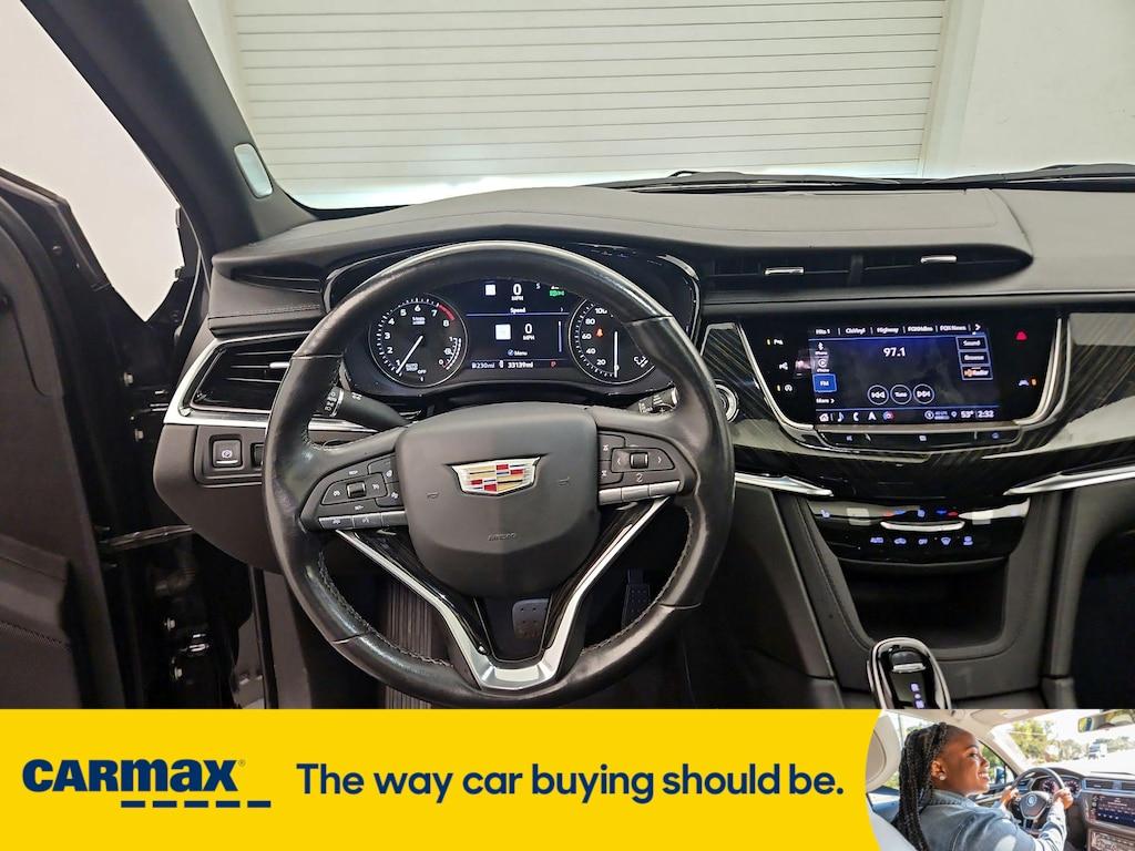 used 2021 Cadillac XT6 car, priced at $33,998