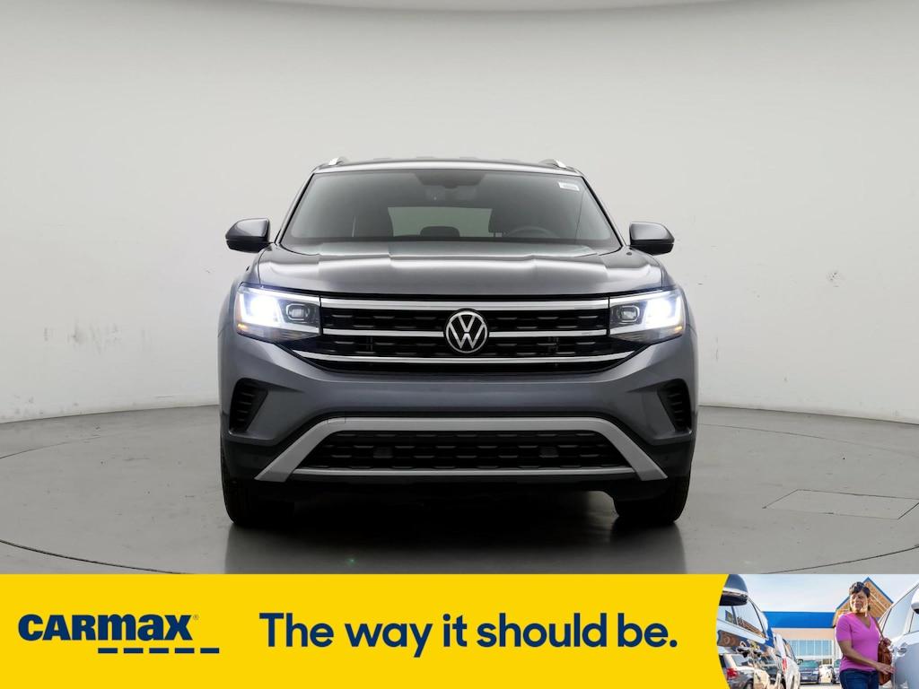 used 2023 Volkswagen Atlas Cross Sport car, priced at $32,998