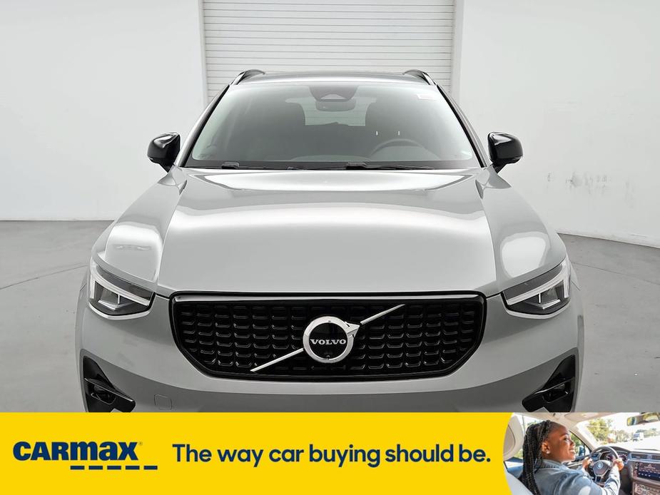 used 2024 Volvo XC40 car, priced at $35,998