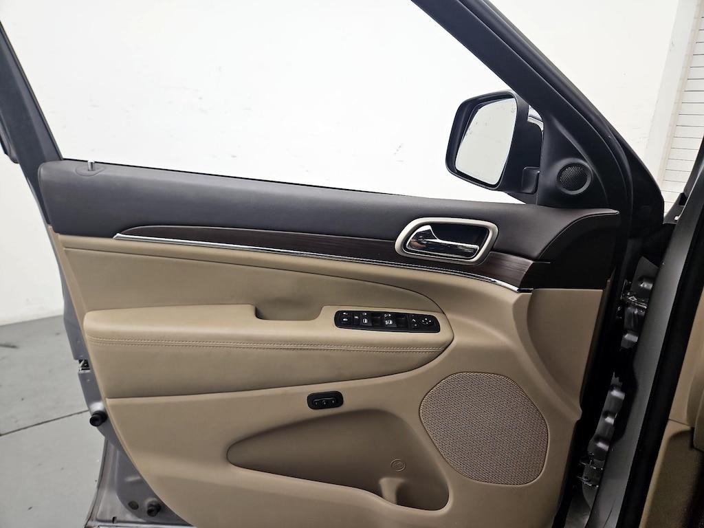 used 2014 Jeep Grand Cherokee car, priced at $16,998