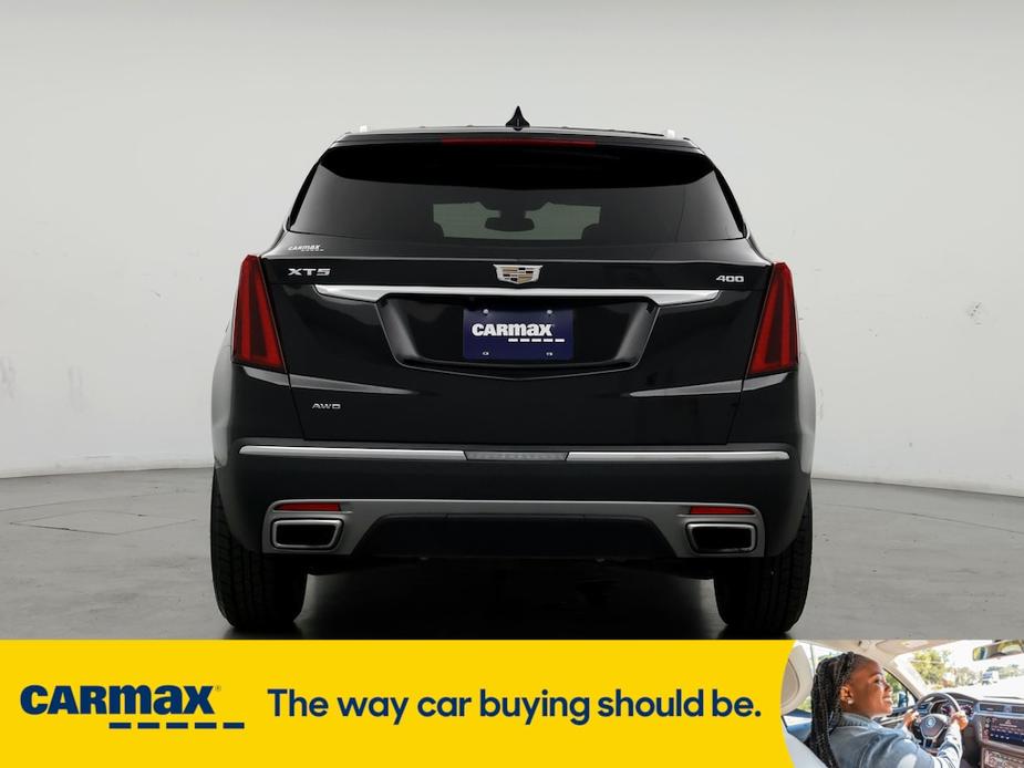 used 2023 Cadillac XT5 car, priced at $33,998