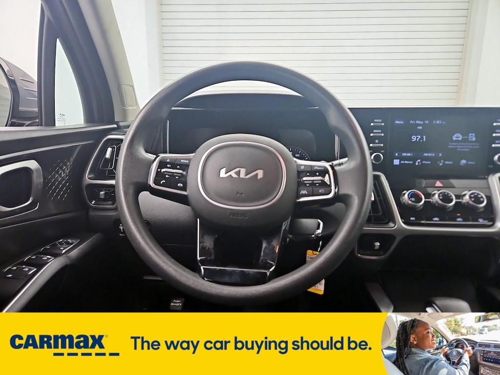 used 2022 Kia Sorento car, priced at $22,998