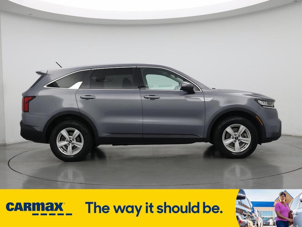 used 2022 Kia Sorento car, priced at $22,998