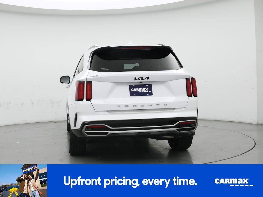 used 2022 Kia Sorento car, priced at $29,998