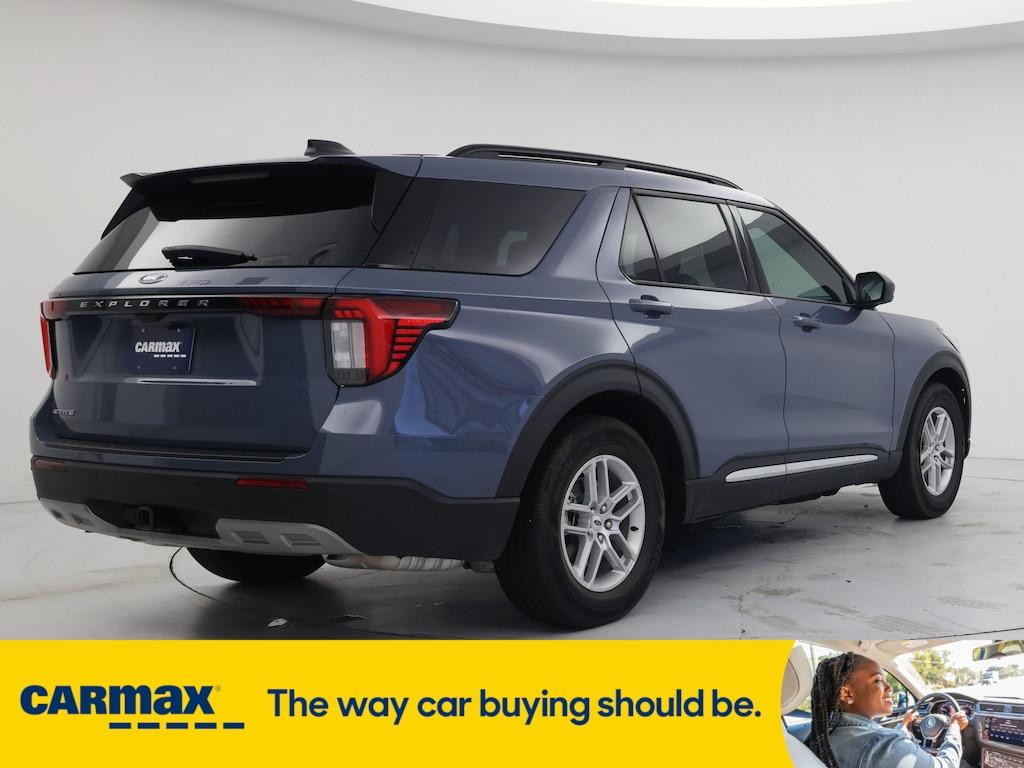 used 2025 Ford Explorer car, priced at $39,998