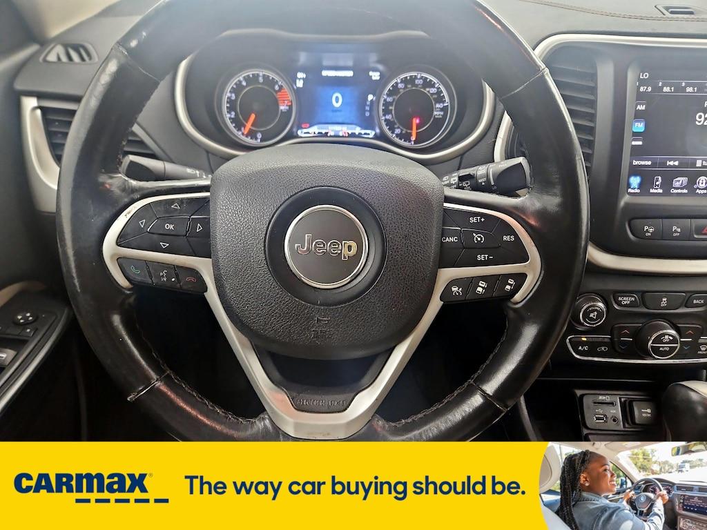 used 2016 Jeep Cherokee car, priced at $14,998