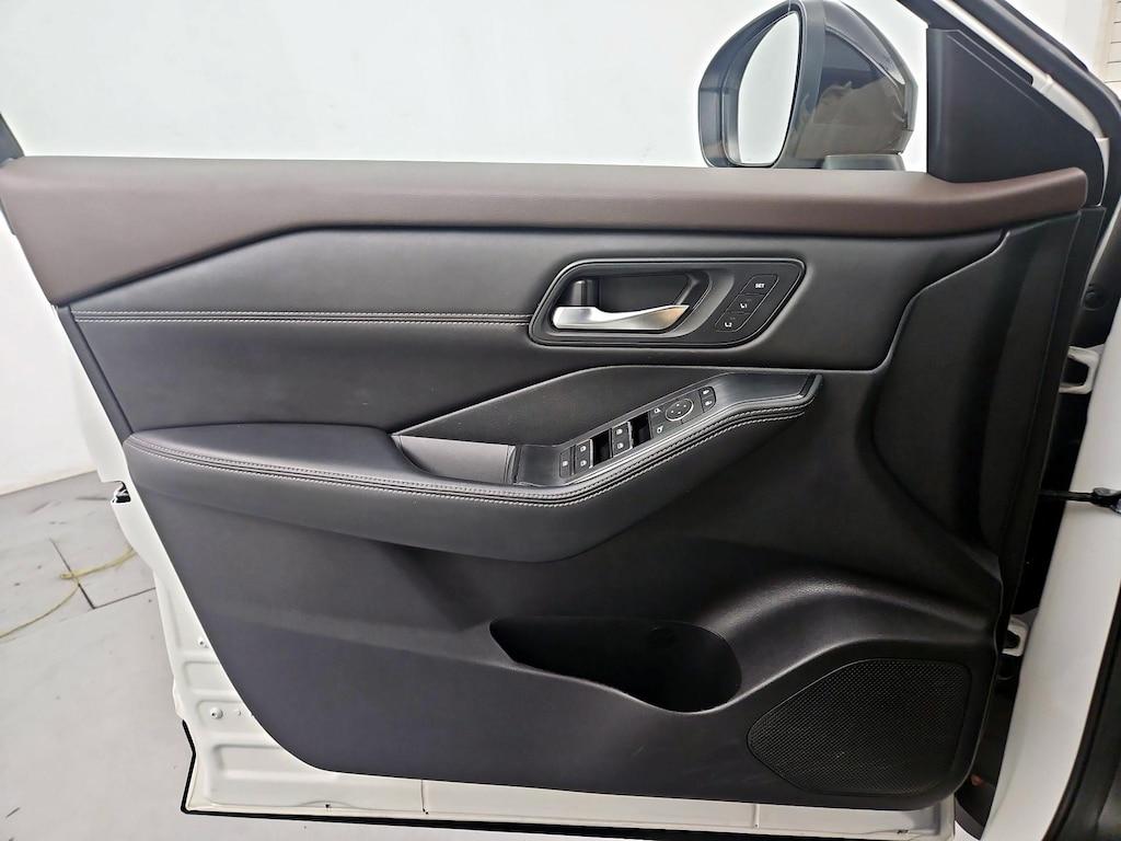 used 2022 Nissan Rogue car, priced at $24,998