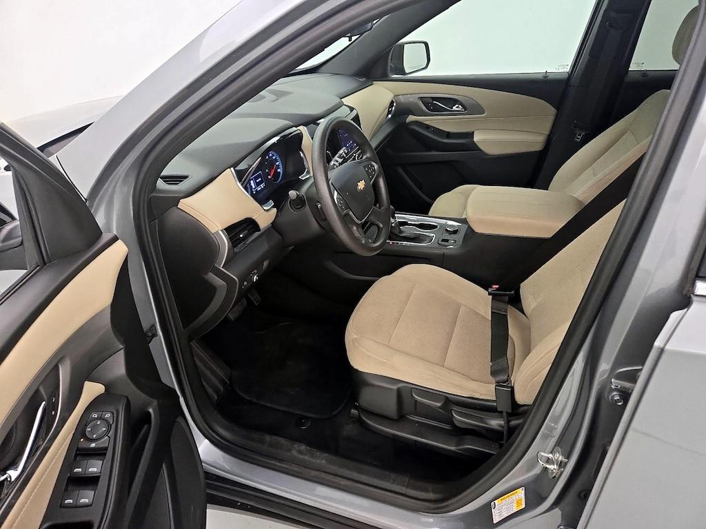used 2023 Chevrolet Traverse car, priced at $29,998
