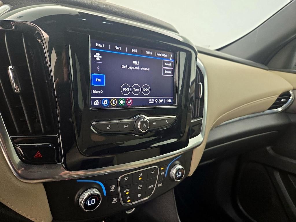 used 2023 Chevrolet Traverse car, priced at $29,998