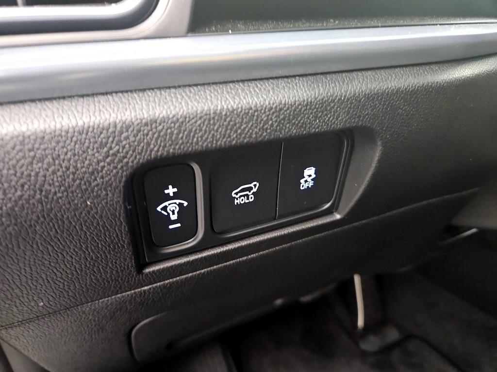 used 2025 Kia Sorento car, priced at $35,998